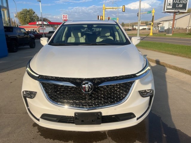 2022 Buick Enclave Avenir photo 3