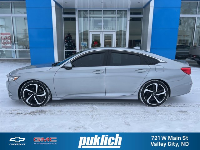 2019 Honda Accord Sport's photo