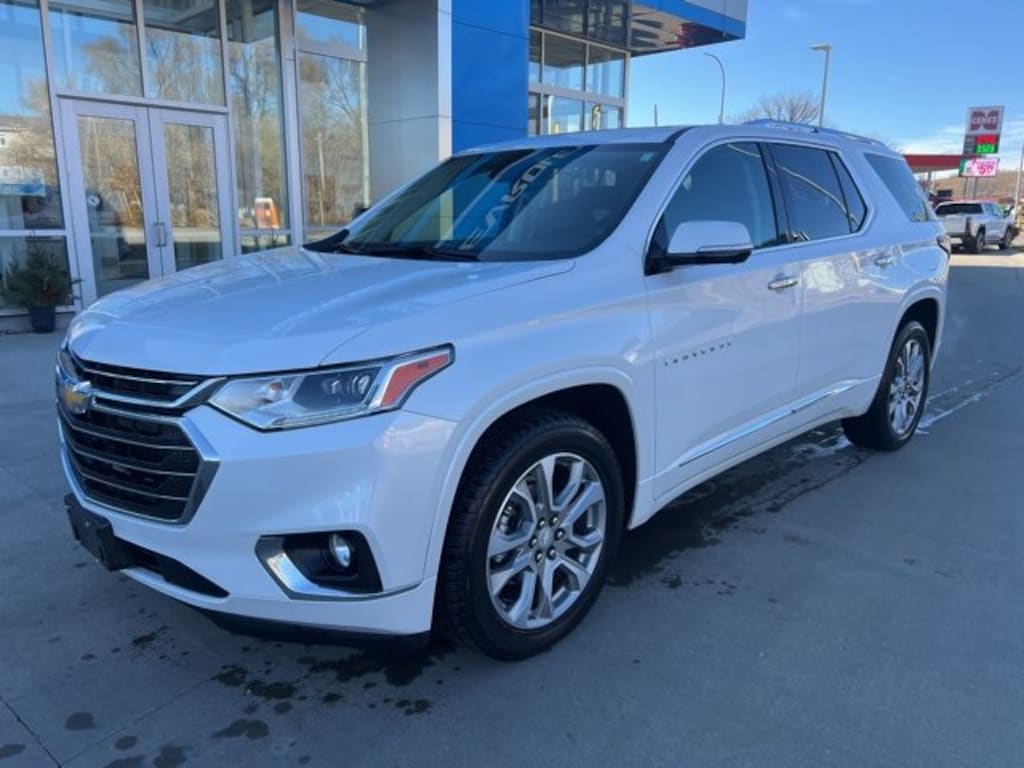 Used 2020 Chevrolet Traverse Premier SUV