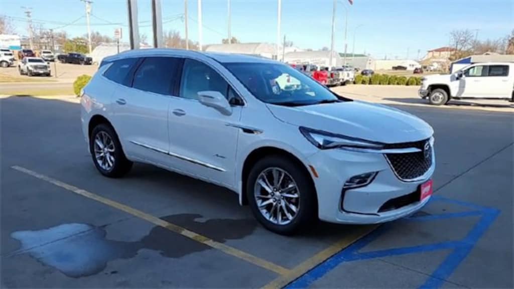 Used 2022 Buick Enclave Avenir SUV