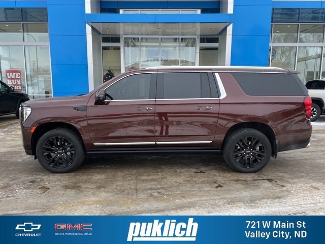 2023 GMC Yukon XL Denali's photo