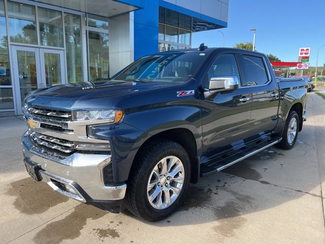 2019 Chevrolet Silverado 1500 LTZ photo 2