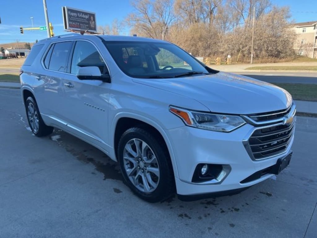 Used 2020 Chevrolet Traverse Premier SUV