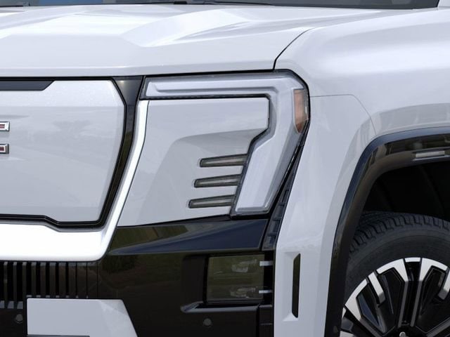 2026 GMC Sierra EV Denali - Photo 10