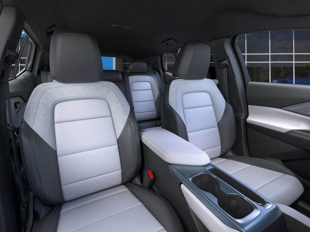 2025 Chevrolet Equinox EV LT - Photo 16