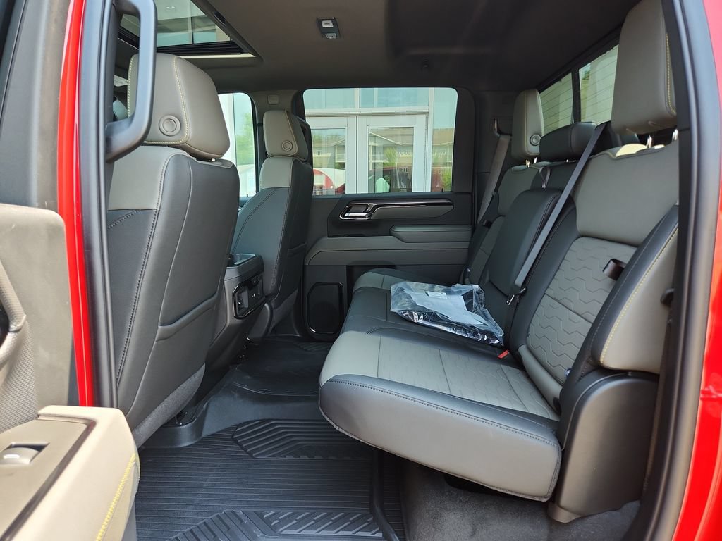 2026 Chevrolet Silverado 2500 HD ZR2 - Photo 27