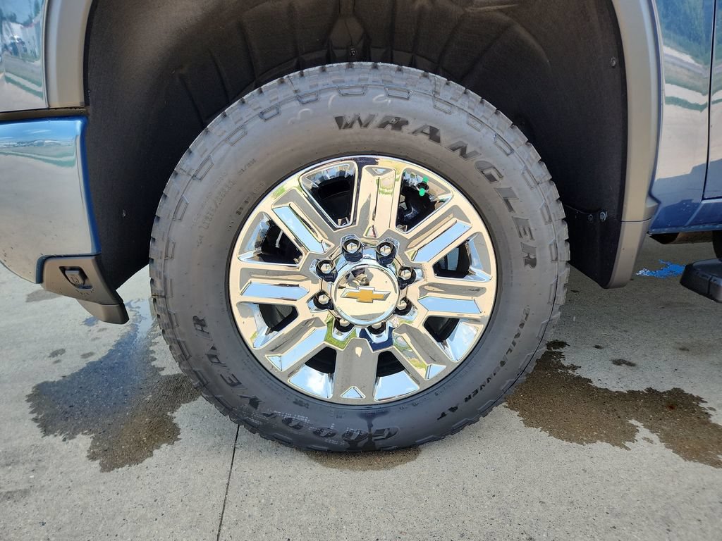 2026 Chevrolet Silverado 2500 HD High Country - Photo 30