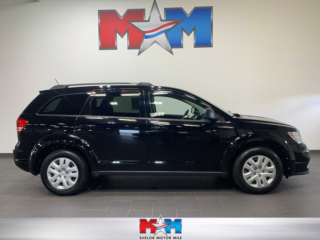 Used 2017 Dodge Journey SE SUV
