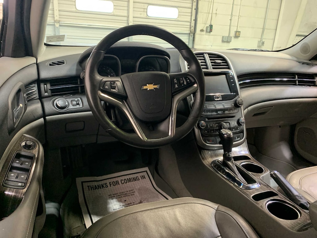 Used 2015 Chevrolet Malibu LT w/2LT Sedan
