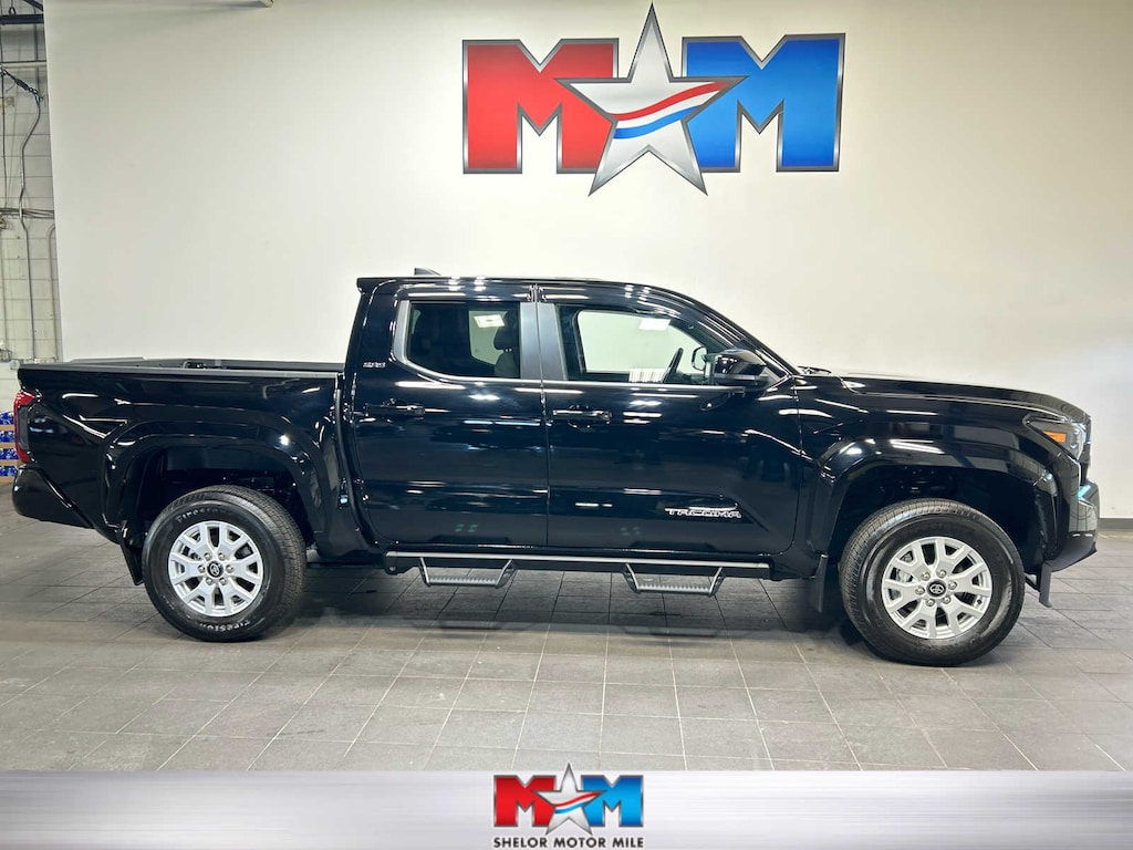 Used 2024 Toyota Tacoma SR5 Truck Double Cab