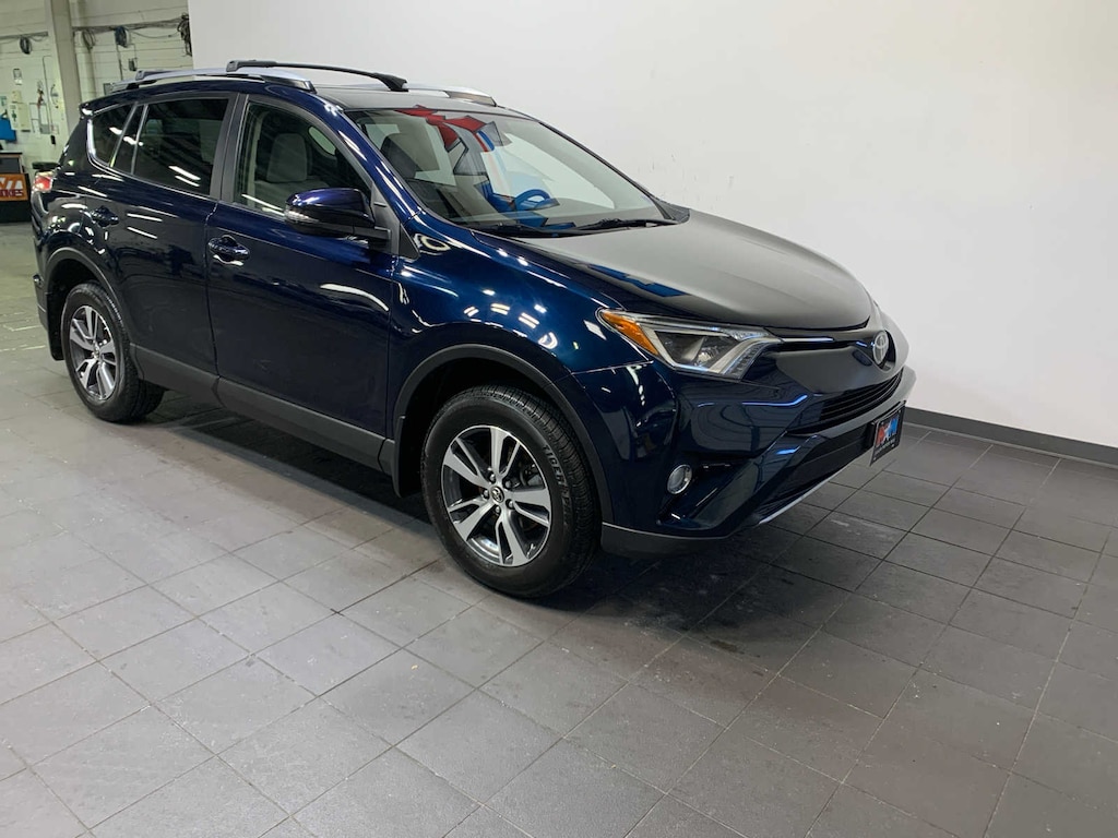 Used 2017 Toyota RAV4 XLE SUV