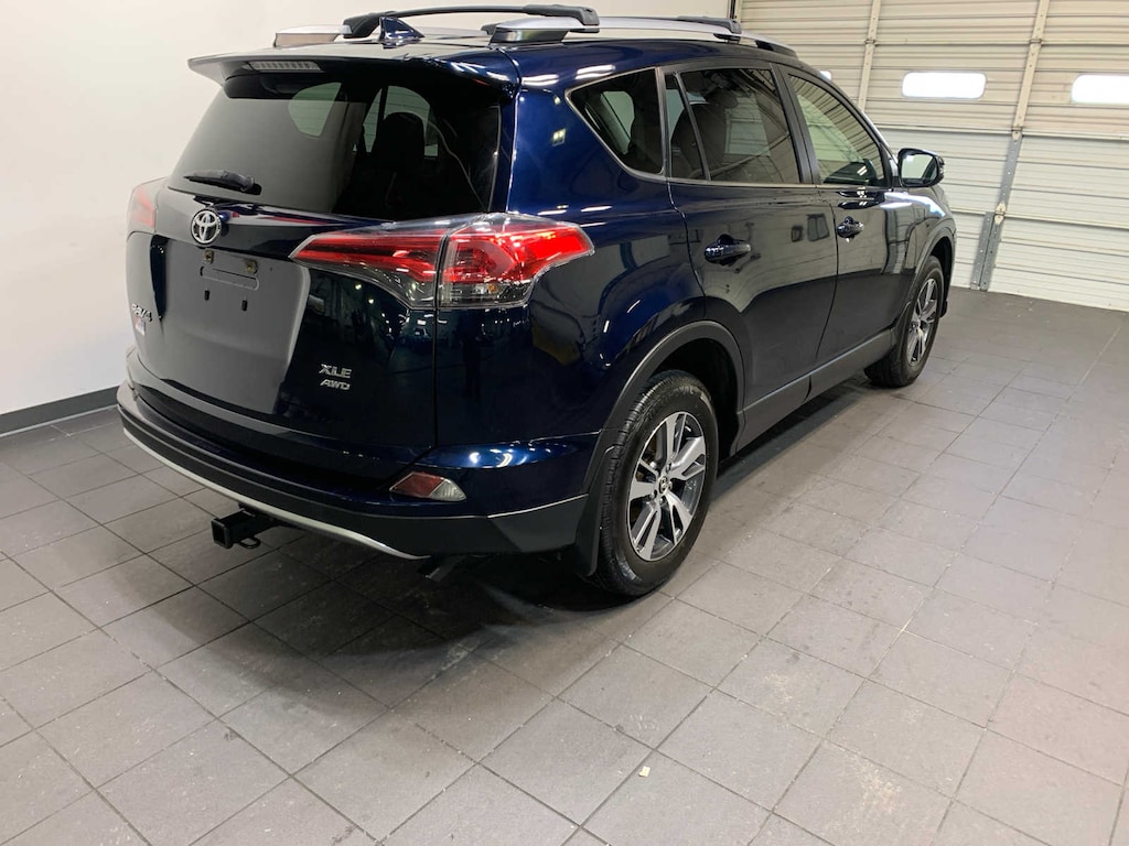 Used 2017 Toyota RAV4 XLE SUV