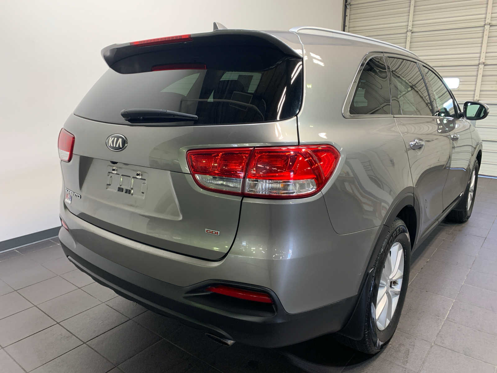 2018 Kia Sorento LX photo 3