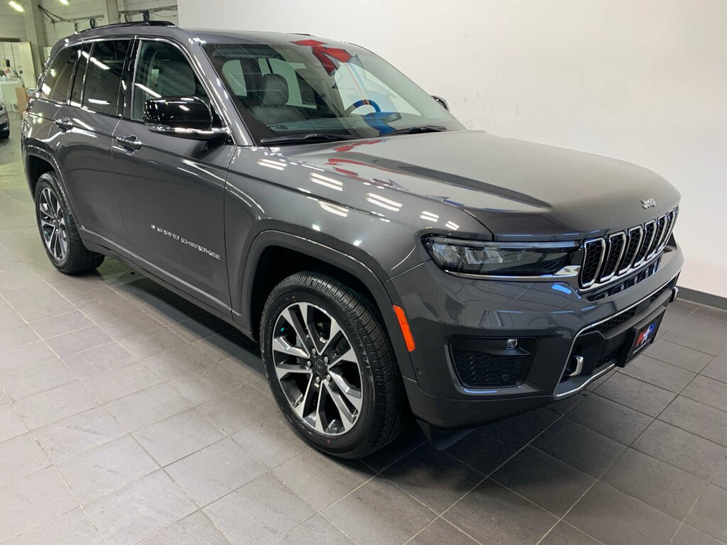 Used 2022 Jeep Grand Cherokee Overland SUV