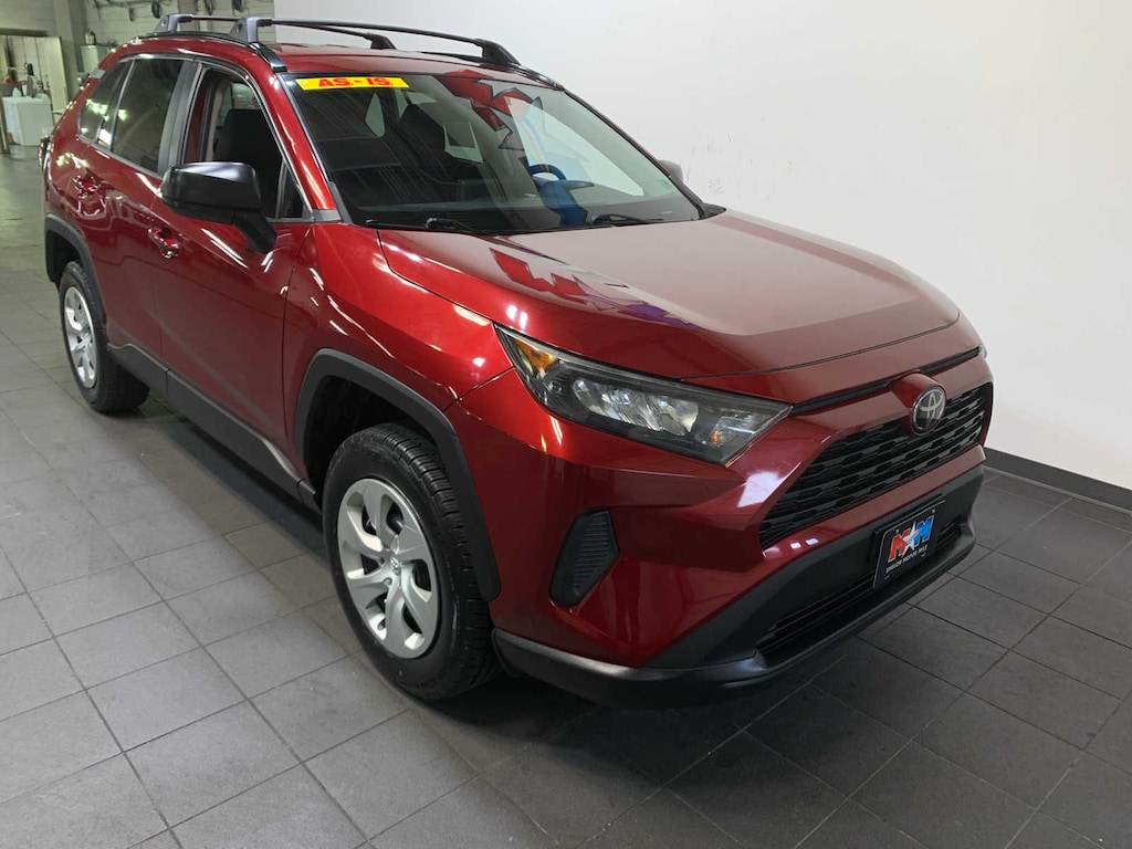 Used 2019 Toyota RAV4 LE SUV