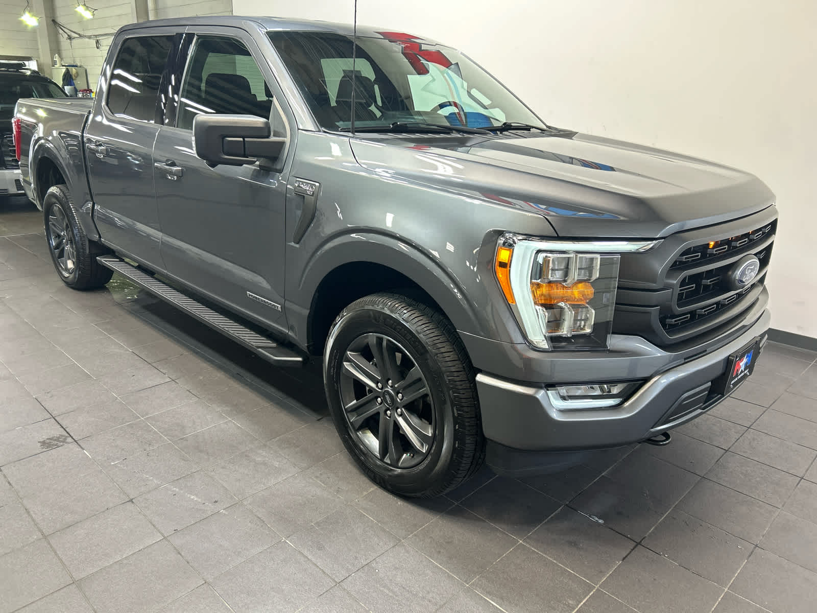 Used 2023 Ford F-150 XLT Truck SuperCrew Cab