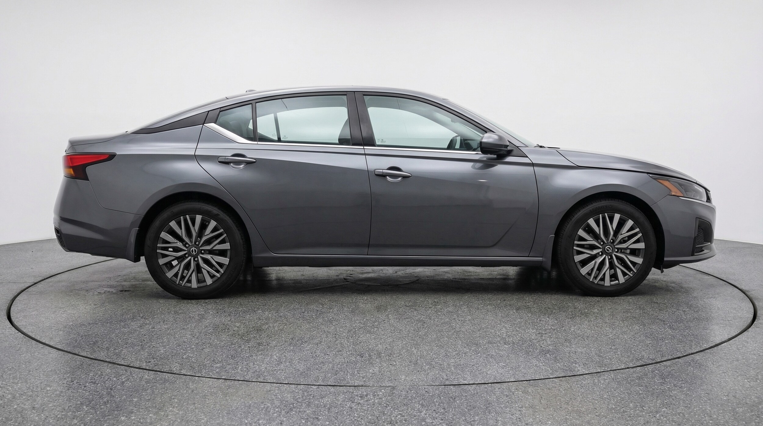 Thumbnail: 2025 Nissan Altima - 8