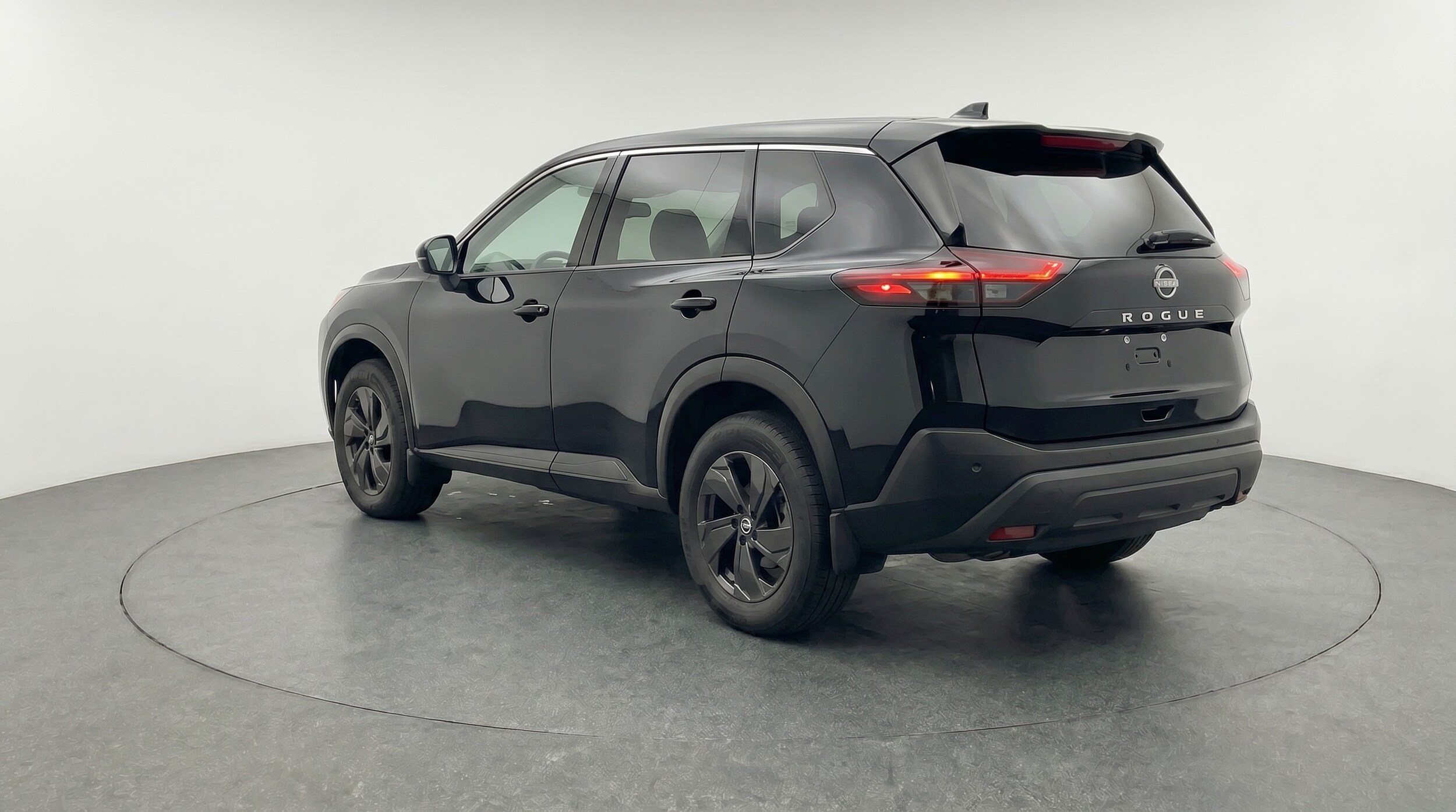 Thumbnail: 2025 Nissan Rogue - 5