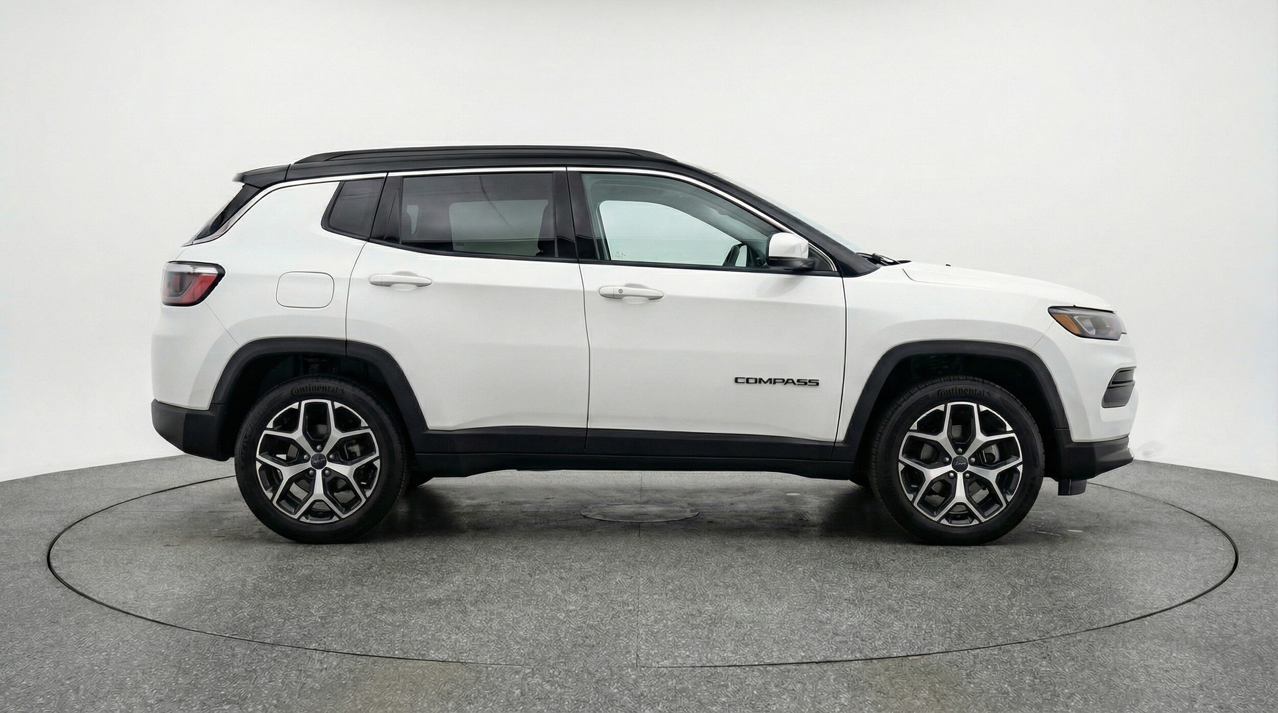 Thumbnail: 2025 Jeep Compass - 8