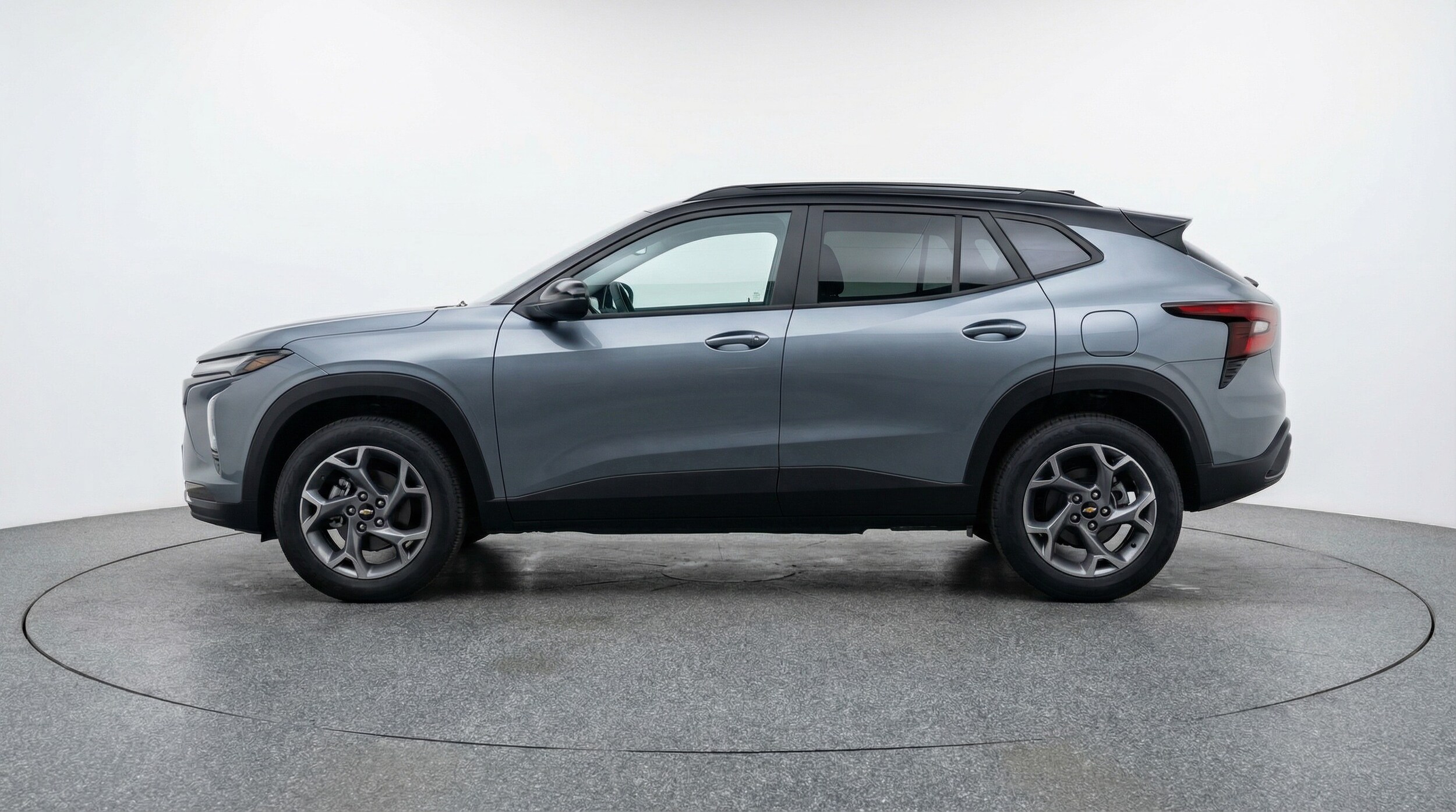 Thumbnail: 2025 Chevrolet Trax - 4