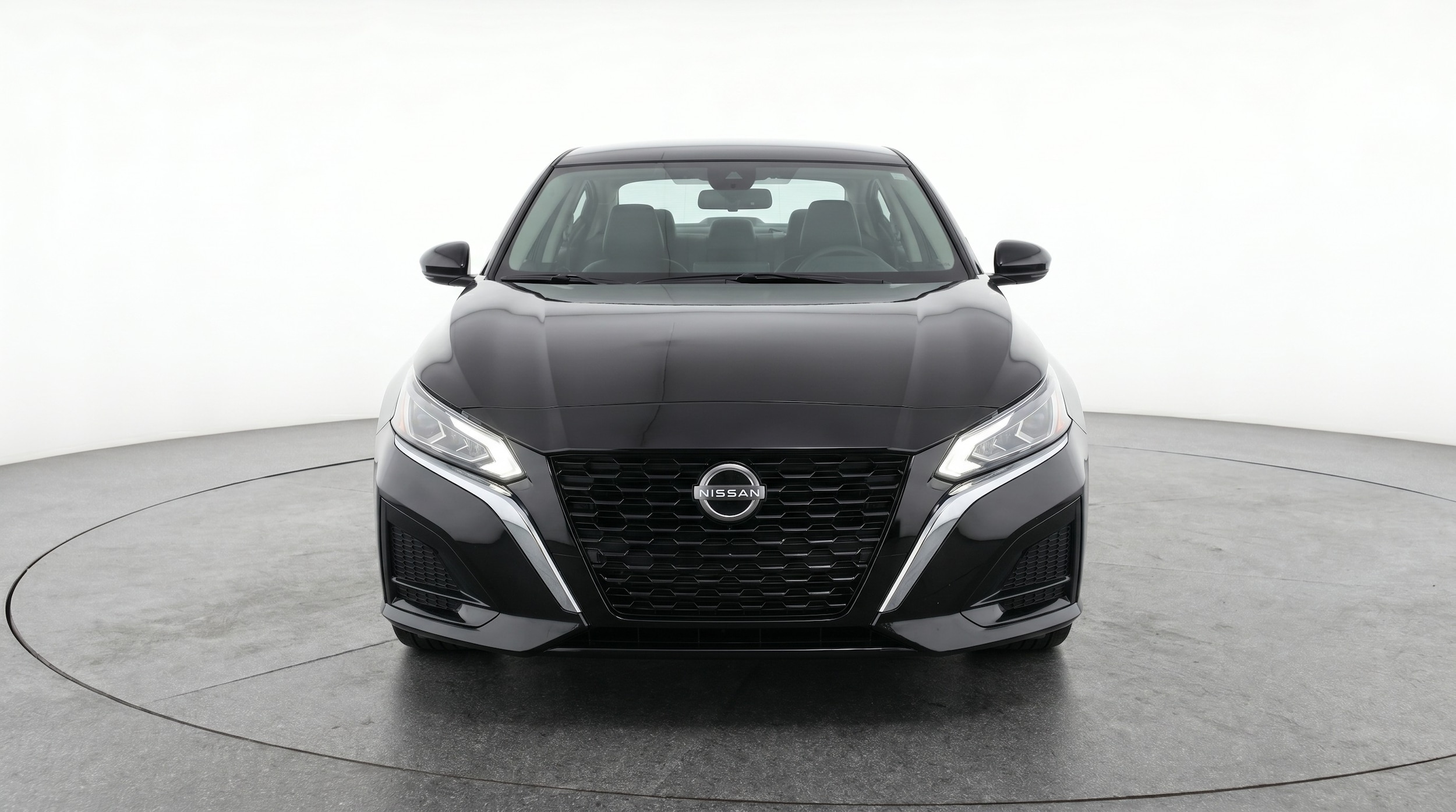 Thumbnail: 2025 Nissan Altima - 2