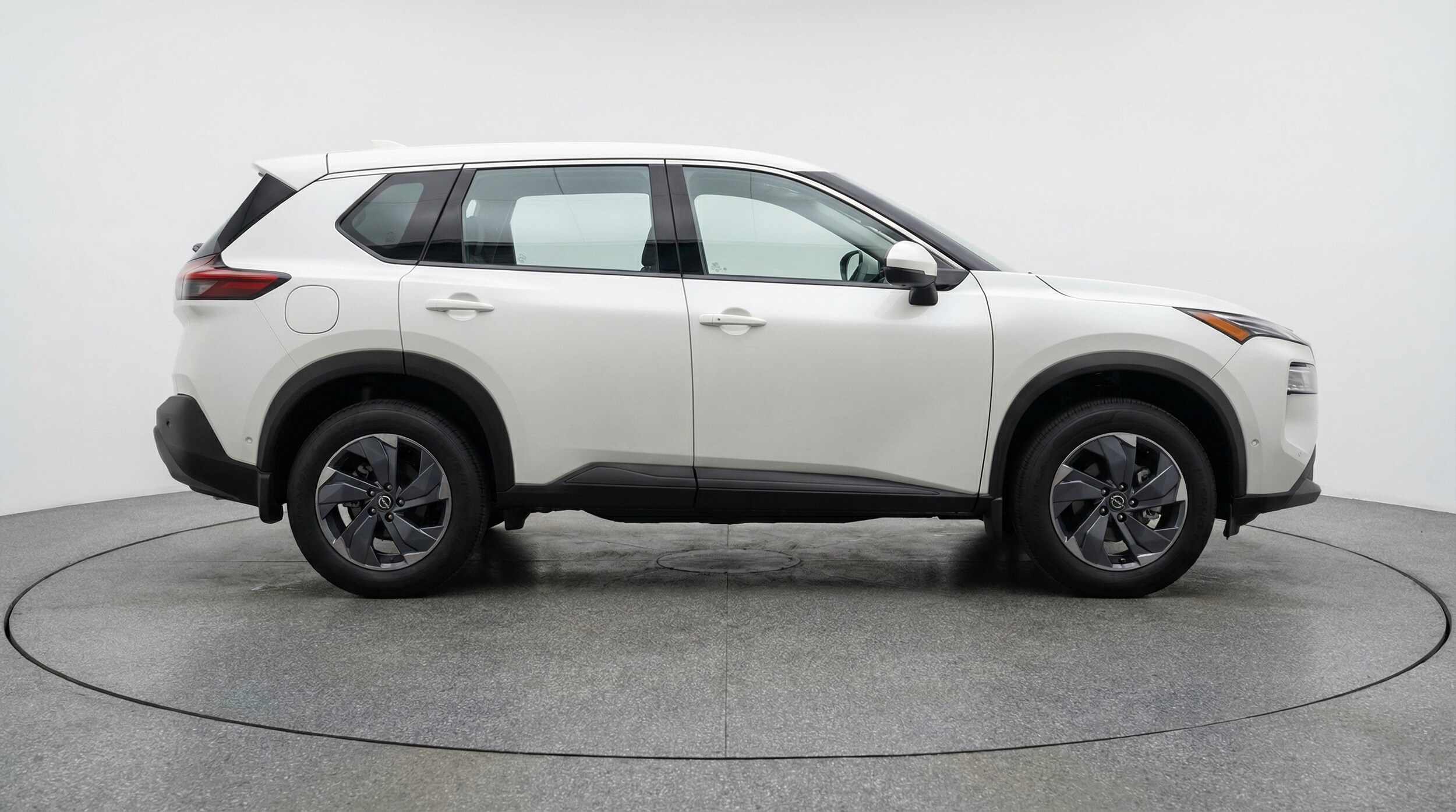 Thumbnail: 2025 Nissan Rogue - 8