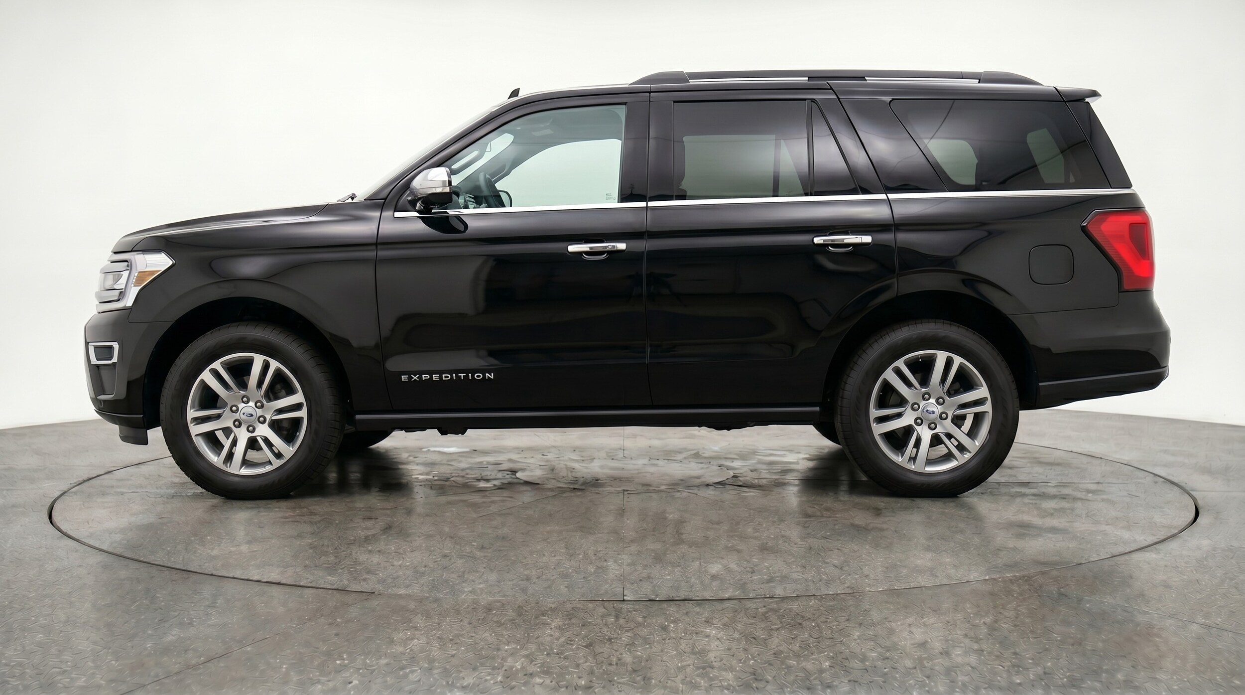 Thumbnail: 2024 Ford Expedition MAX - 4