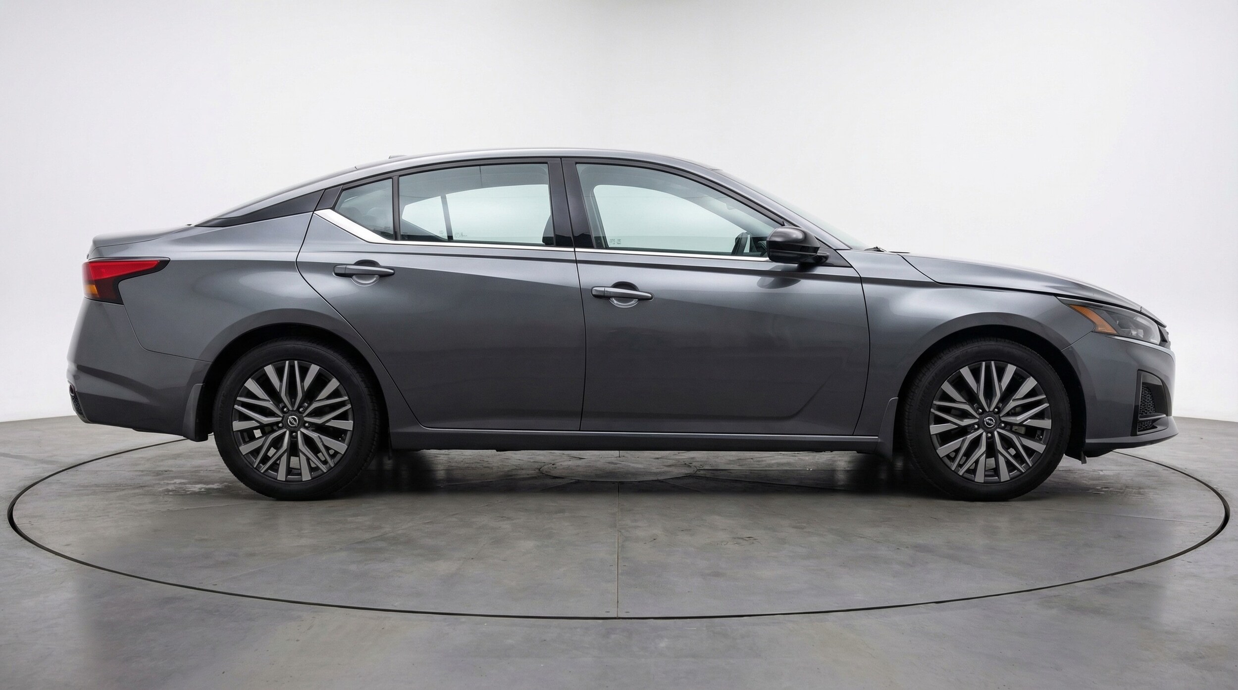 Thumbnail: 2025 Nissan Altima - 8