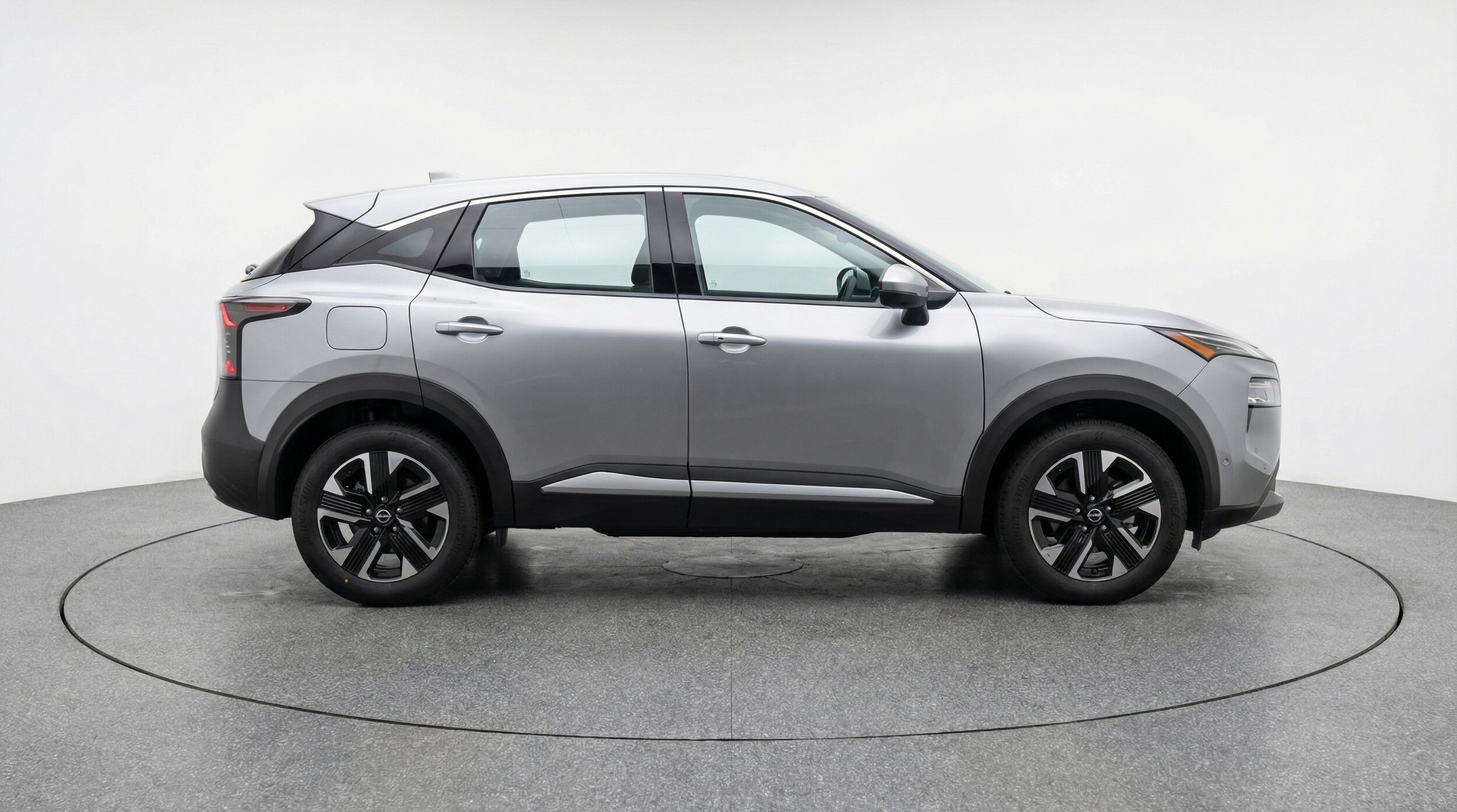Thumbnail: 2026 Nissan Kicks - 8