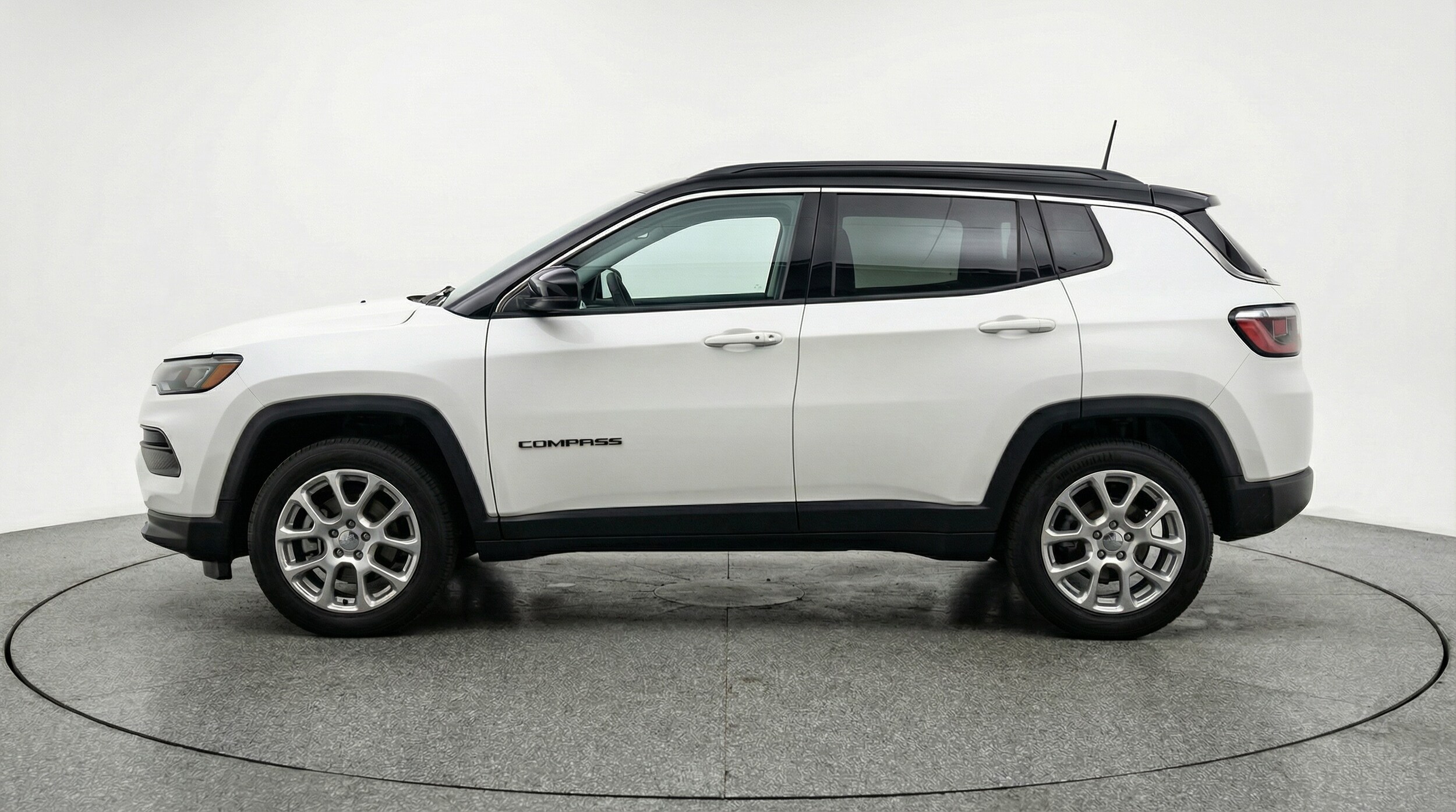 Thumbnail: 2025 Jeep Compass - 4
