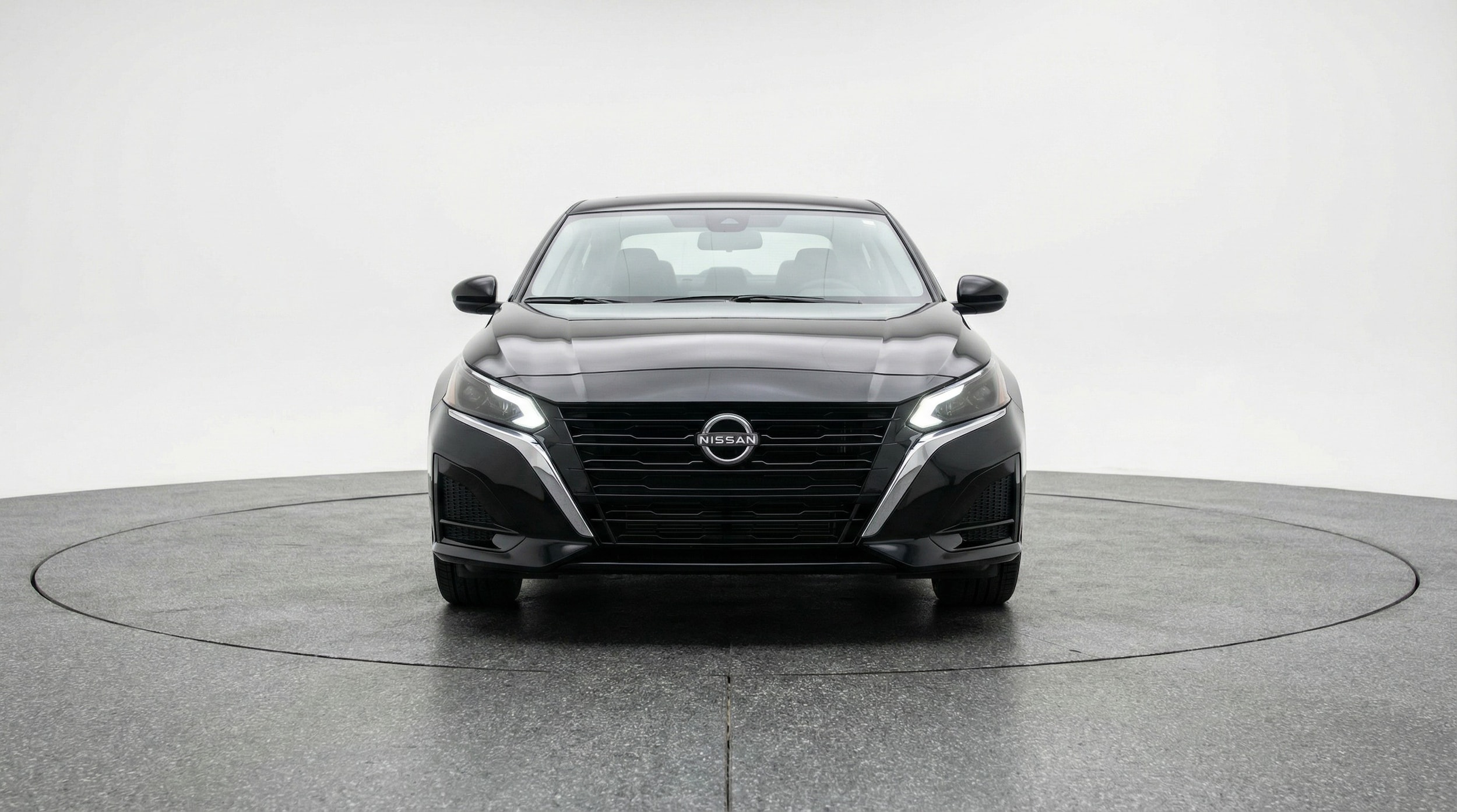 Thumbnail: 2025 Nissan Altima - 2
