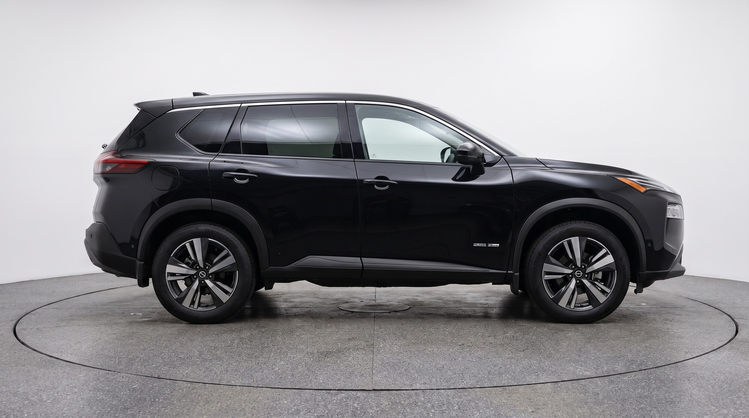 Thumbnail: 2026 Nissan Rogue - 8