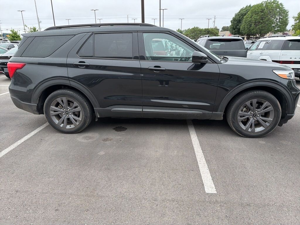Used 2022 Ford Explorer XLT SUV