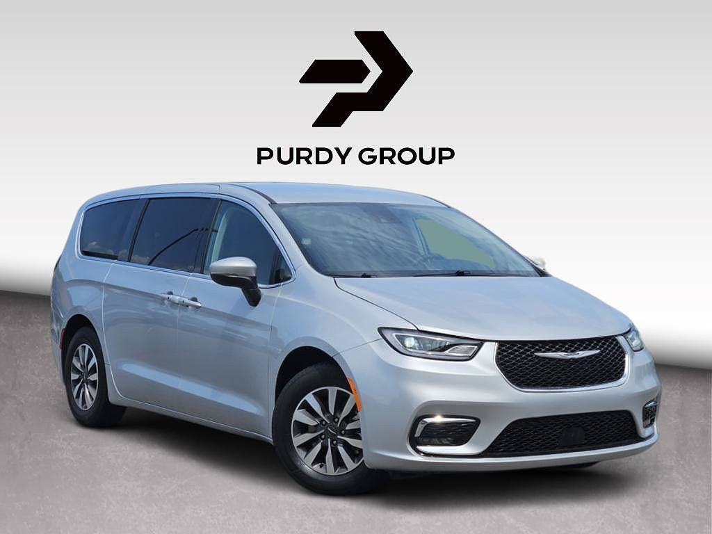 2023 Chrysler Pacifica Hybrid Touring L