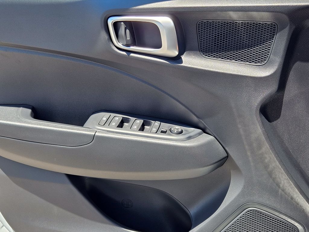 2026 Hyundai Venue SEL - Photo 22