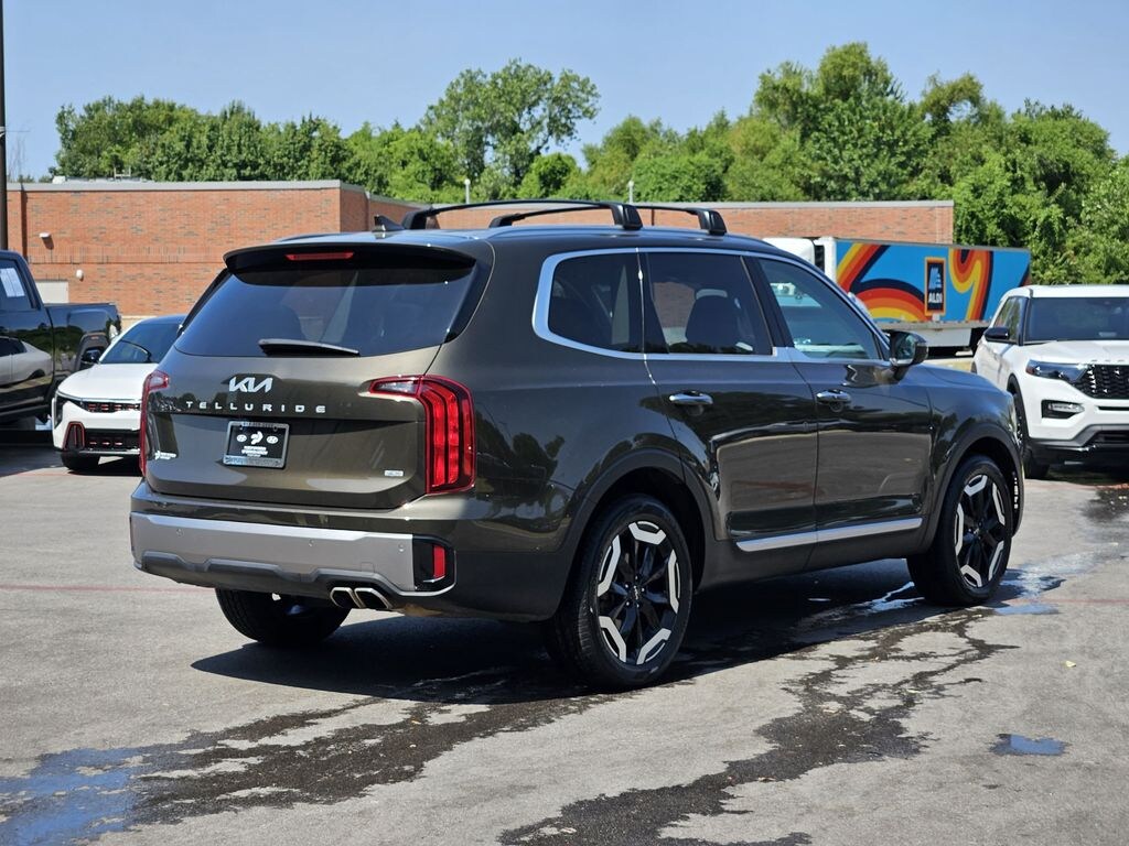 Used 2025 Kia Telluride S SUV