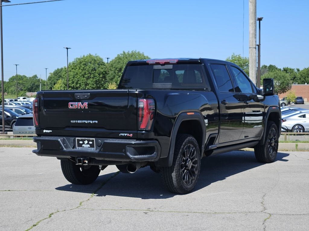 Used 2024 GMC Sierra 2500HD AT4 Truck