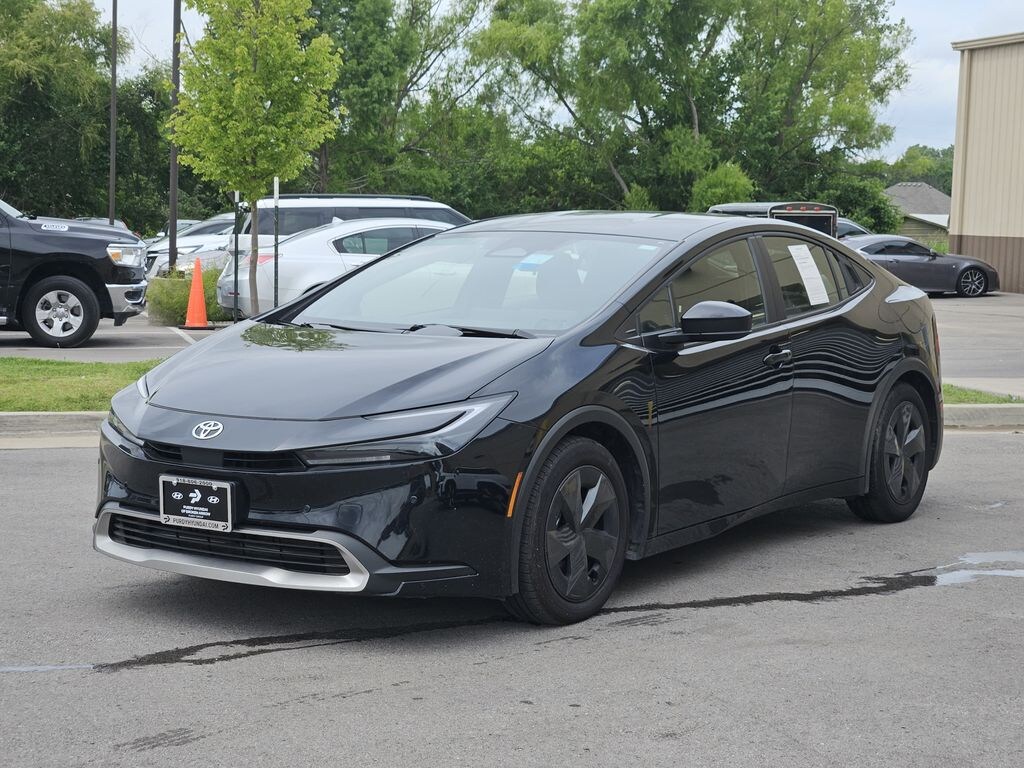 Used 2025 Toyota Prius Plug-In Hybrid SE Hatchback