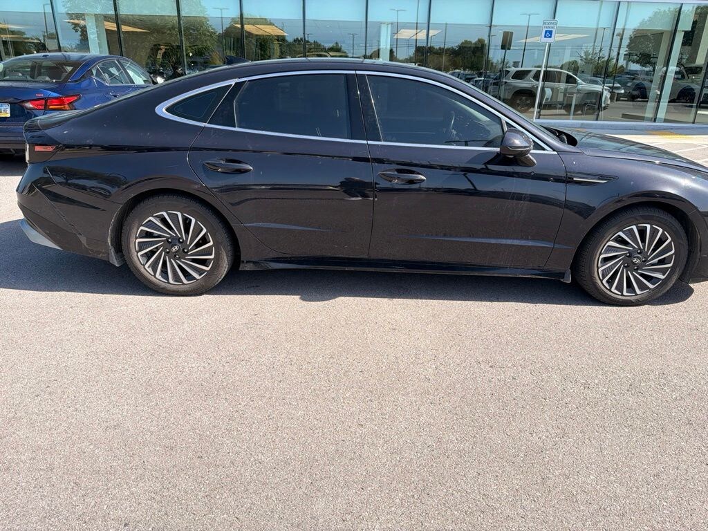 Certified 2024 Hyundai Sonata Hybrid SEL Sedan