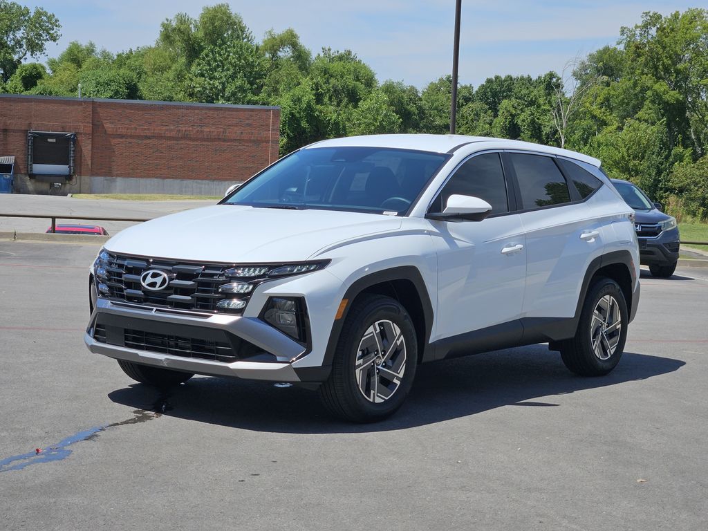 New 2026 Hyundai Tucson Hybrid Blue SE SUV