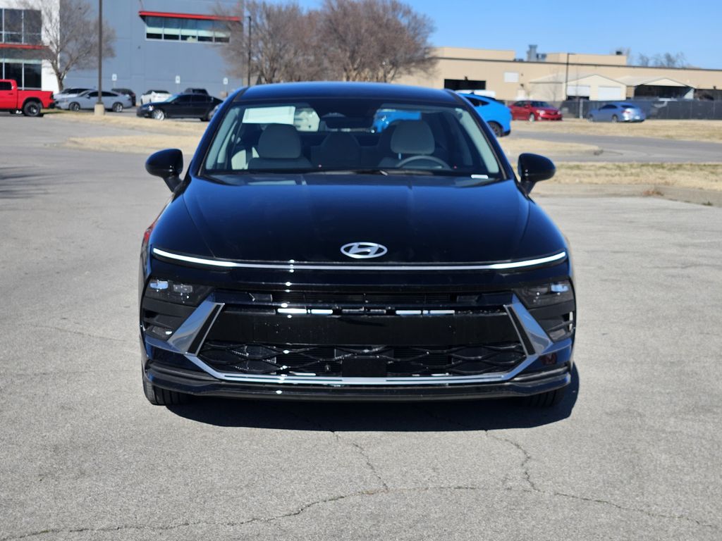 New 2026 Hyundai Sonata SE Sedan