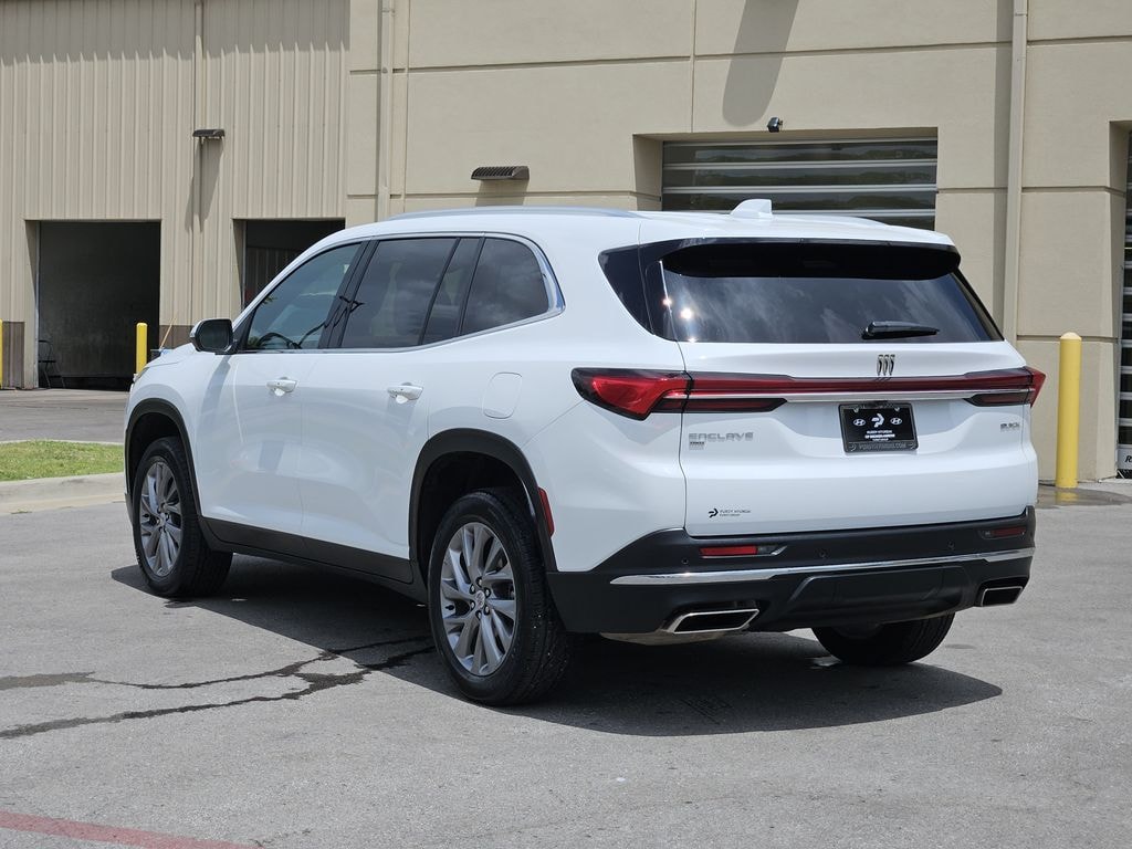 Used 2025 Buick Enclave Preferred SUV