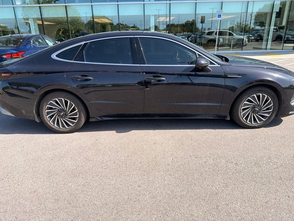Certified 2024 Hyundai Sonata Hybrid SEL Sedan