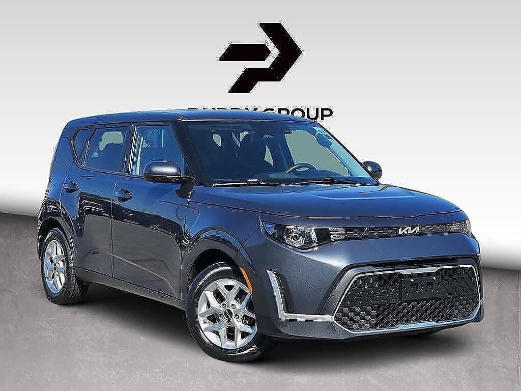 Used 2024 Kia Soul LX Hatchback