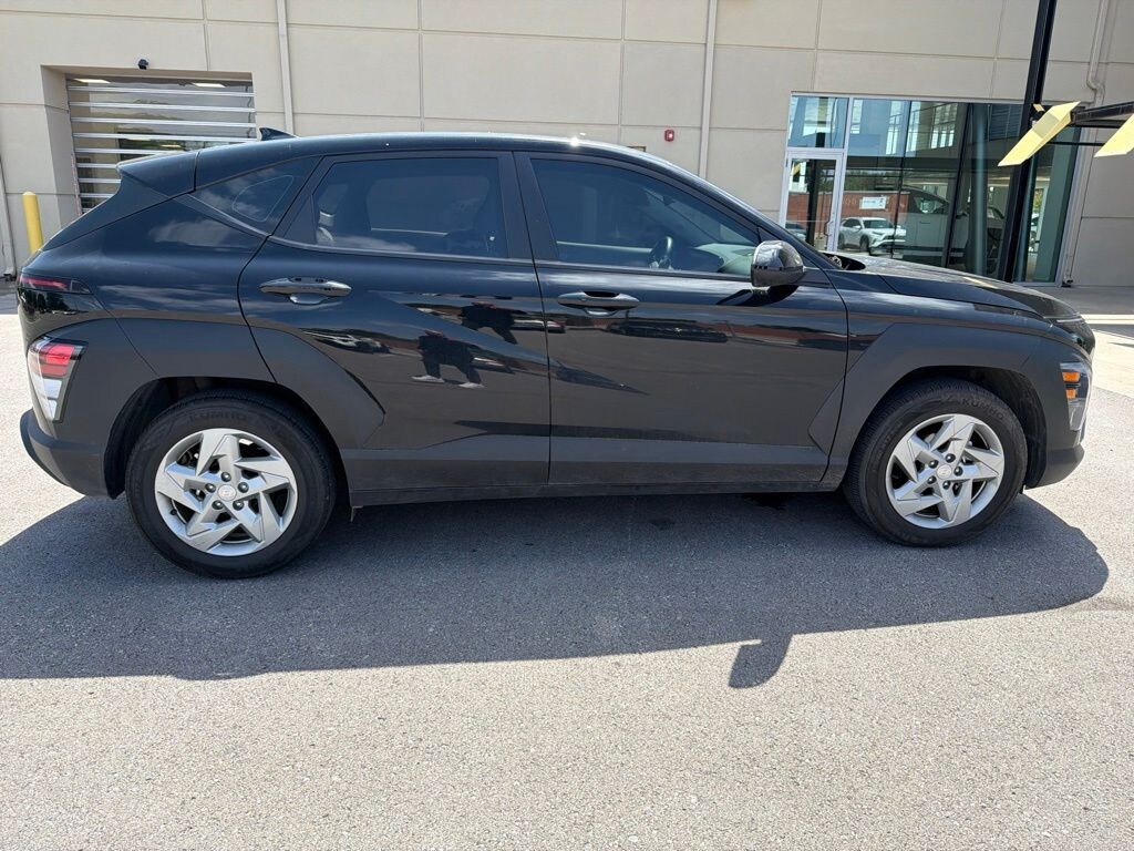 Used 2025 Hyundai Kona SE SUV