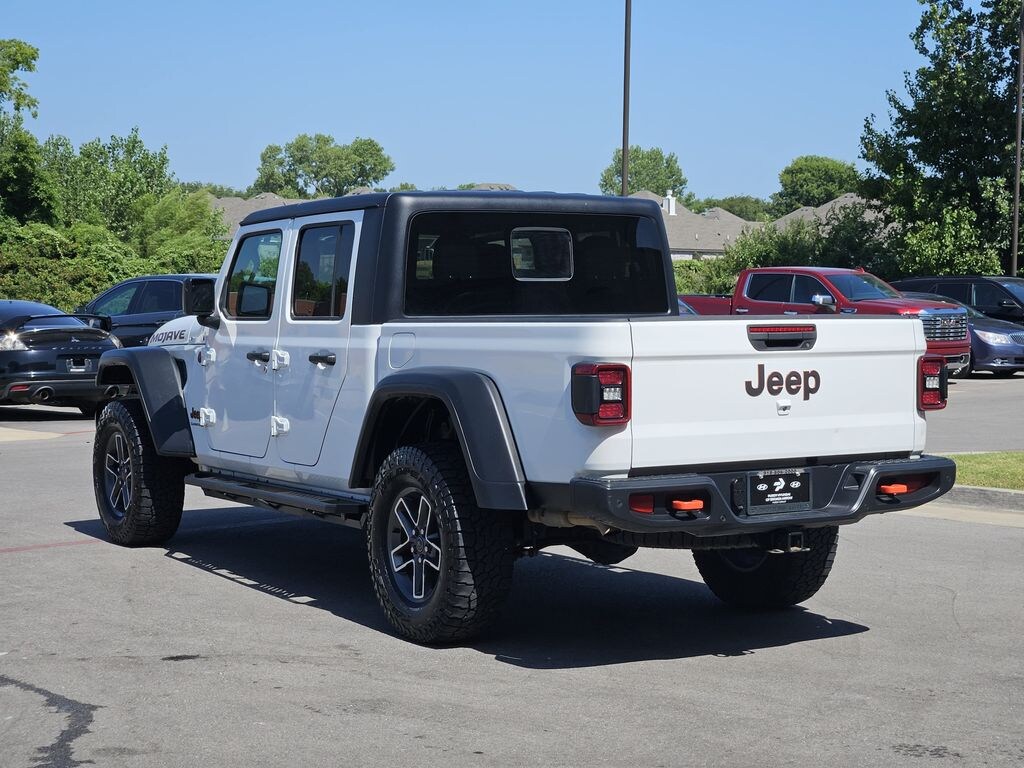 Used 2024 Jeep Gladiator Mojave Truck
