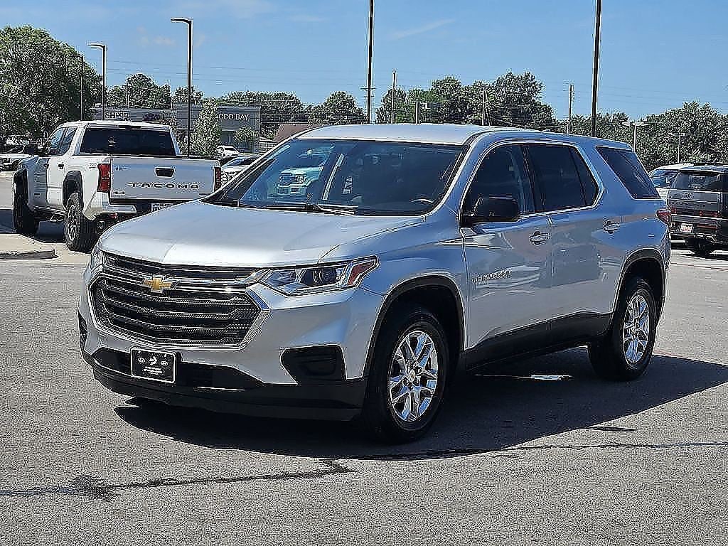 Used 2020 Chevrolet Traverse LS with VIN 1GNERFKW5LJ175799 for sale in Bryan, TX