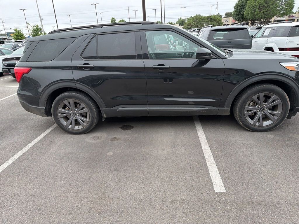 Used 2022 Ford Explorer XLT SUV