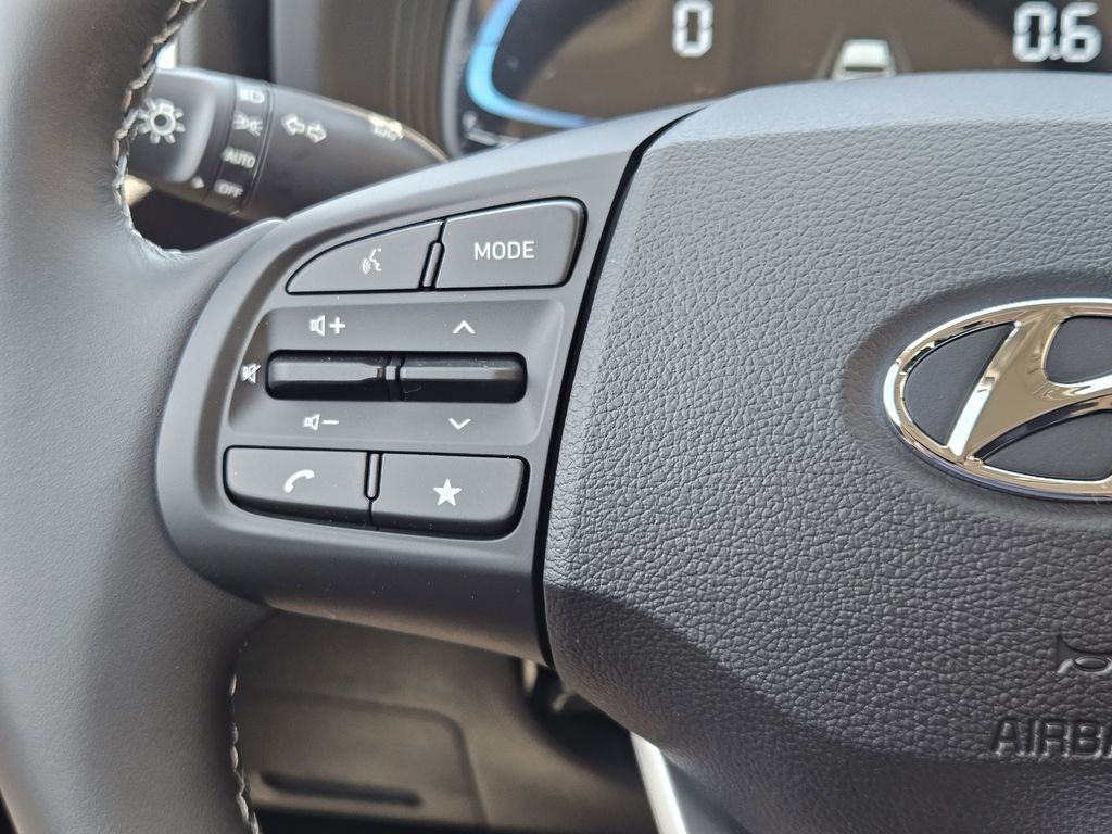 2026 Hyundai Venue SEL - Photo 28
