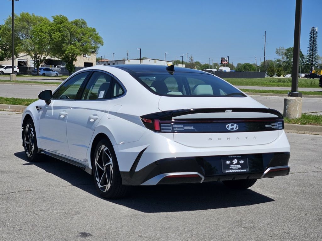 Certified 2025 Hyundai Sonata SEL Convenience Sedan
